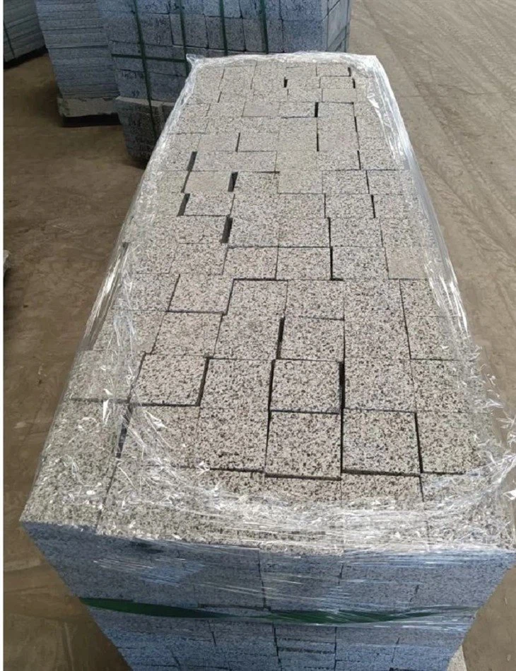Black-Granite-Setts-Cobbles-for-Sales.webp (5)(001)