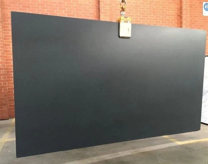 Absolute-Black-Granite-for-Kitchen-Bathroom-Slab-Tile.webp(001)